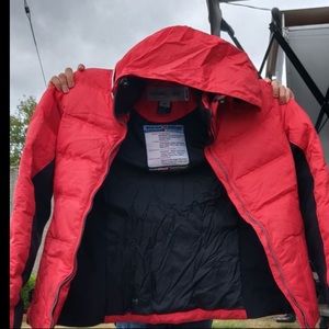 Women’s snowboarding jacket